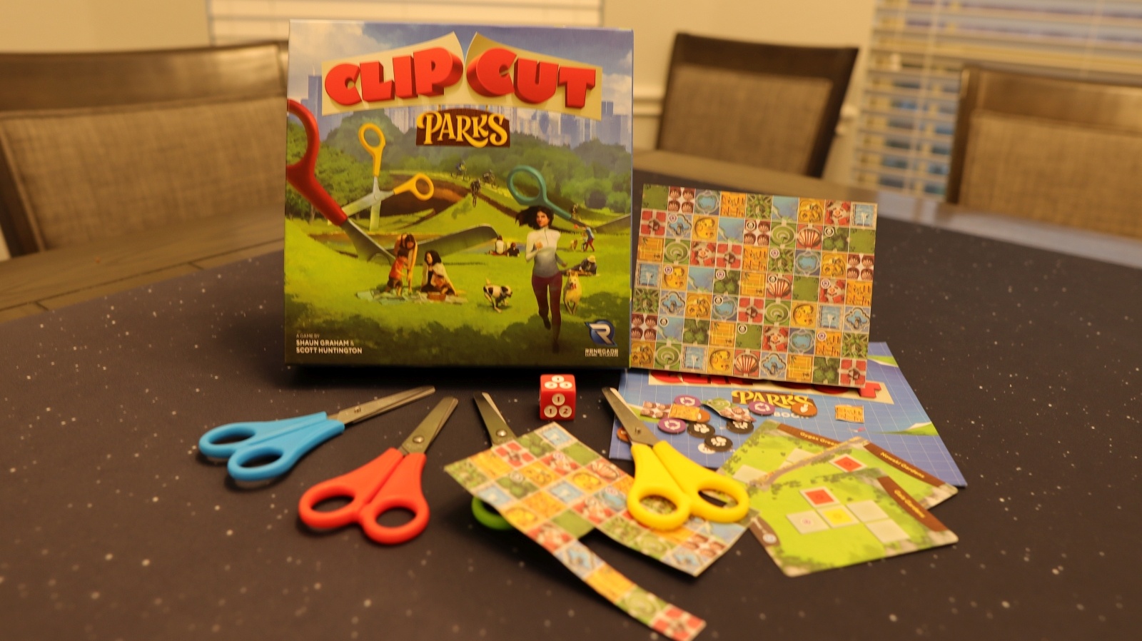 The World's First Roll 'n Cut Game --- ClipCut Parks Review